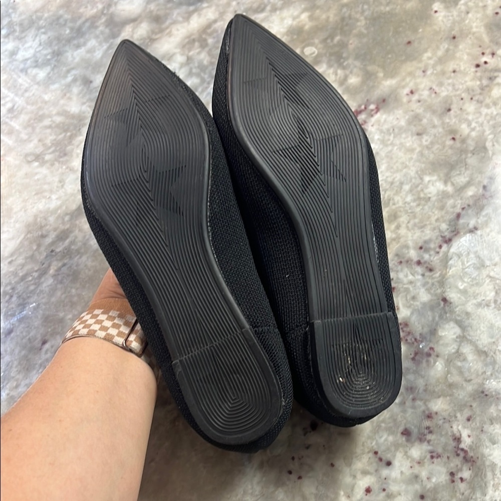 Black Women's Flats - Picture 4 of 6